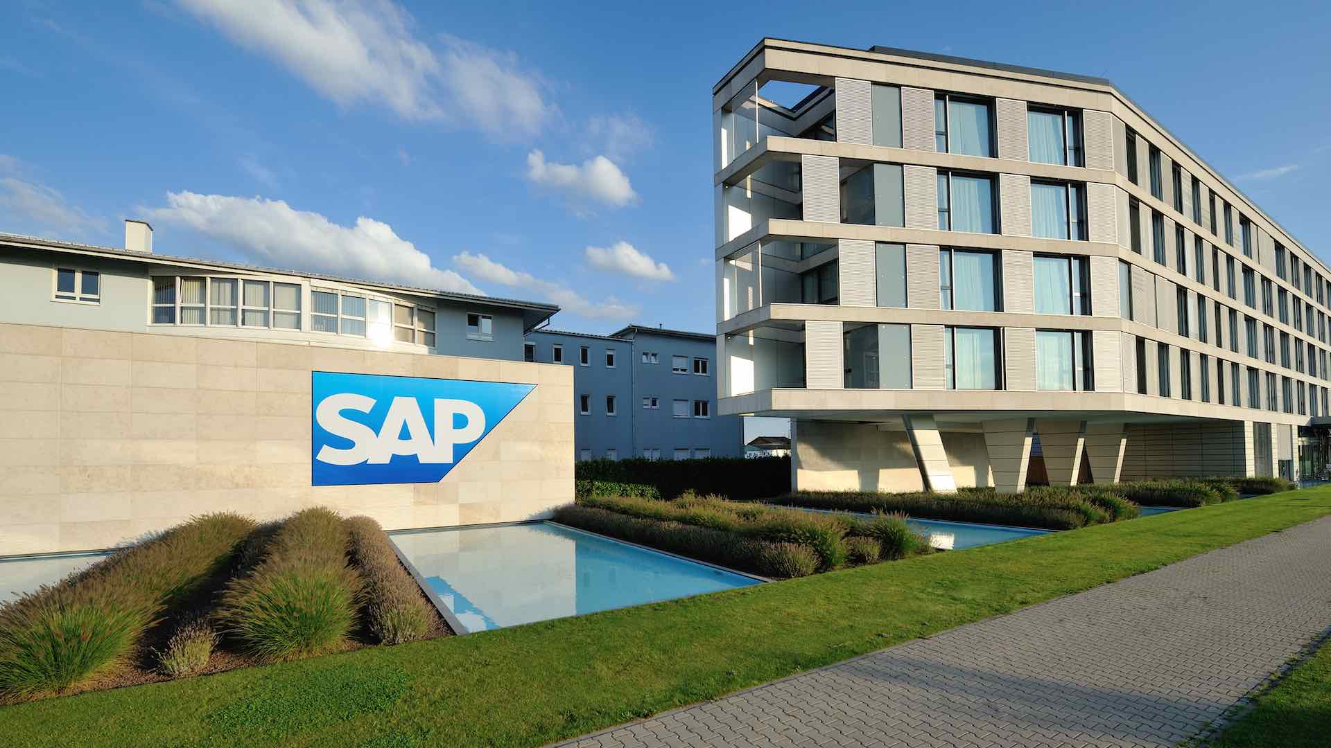 سرمایه گذاری عظیم 2 میلیارد یورویی SAP در تحول هوش مصنوعی